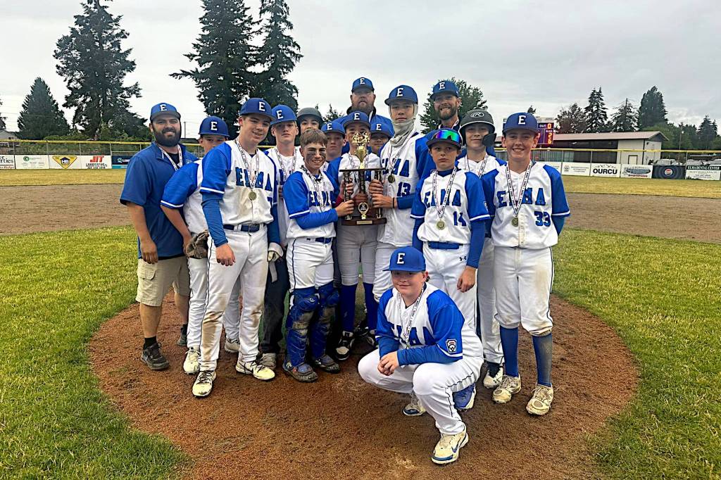 PHOTO COURTESY OF ELMA LITTLE LEAGUE
The Elma Little League intermediate baseball team defeated Capitol 6-2 to win the District 3 championship on Thursday at Smith-Murrey Park in Elma.