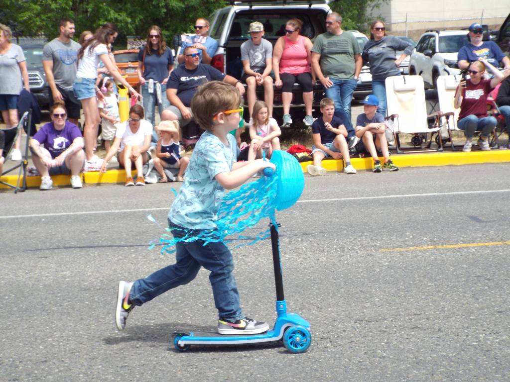 Andrea Watts / The Daily World
A participant in the kiddie parade portion of the Bear Festival Parade.