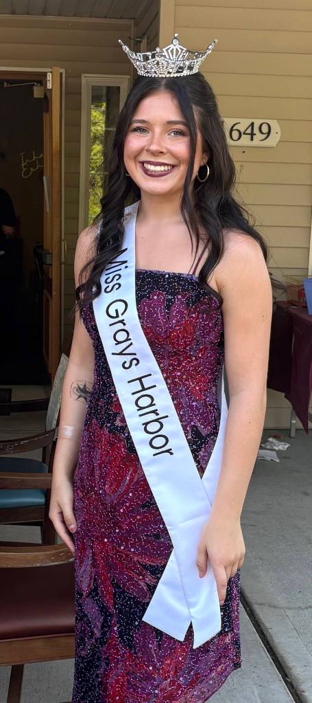 Miss Grays Harbor Lucy Rose was on hand for the the Riverside Place Memory Care National Night Out. (Jerry Knaak / The Daily World)